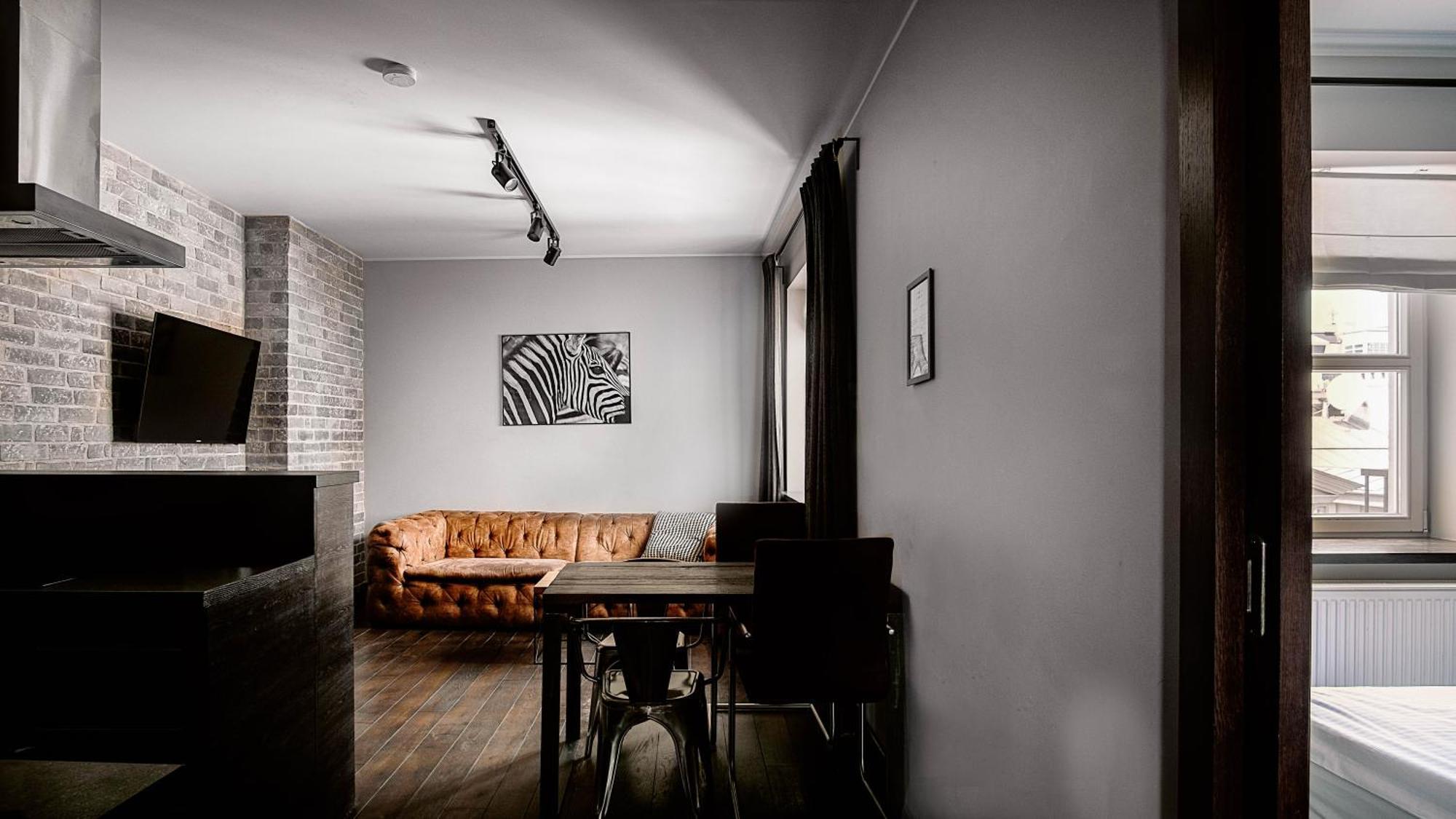 Too-Good Premium Apartments — Photos 3