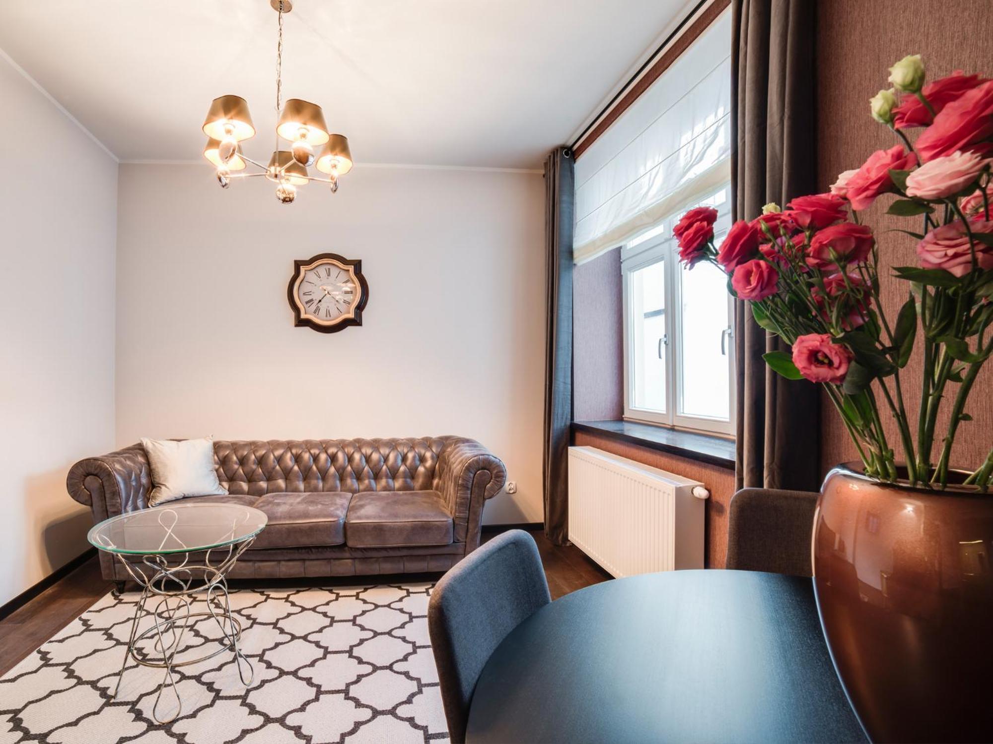 Too-Good Premium Apartments — Photos 1